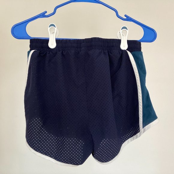 Women's UA Fly-By Perforated Shorts - Picture 2 of 2